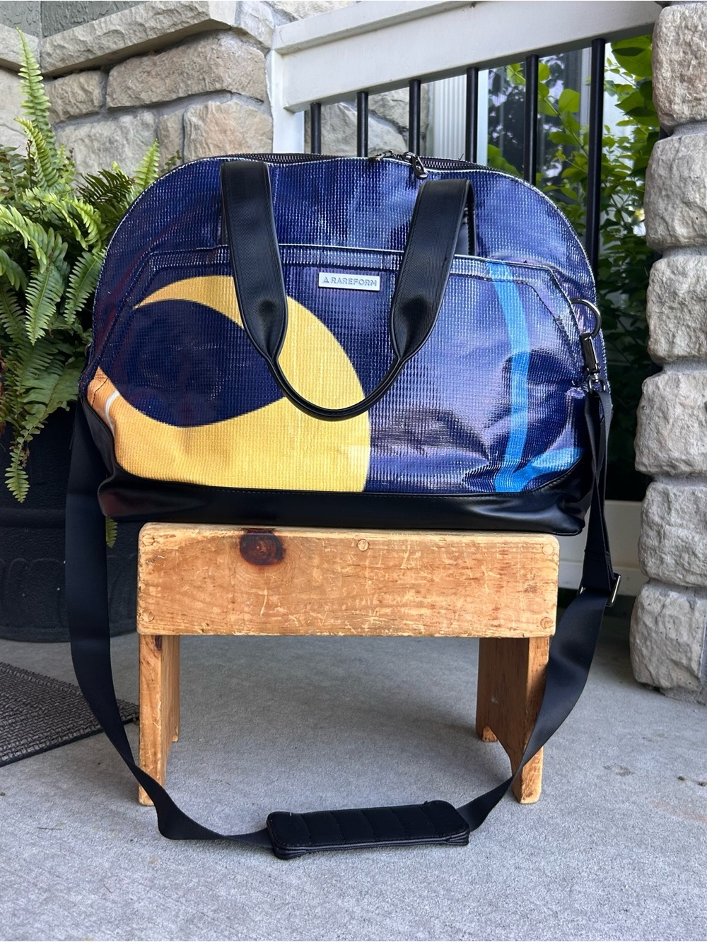 Rareform Maya Crossbody Tote Navy Blue & Yellow